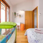 3 Bedroom Nice Apartment In Zdrelac * Ždrelac