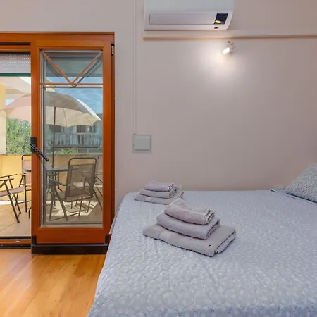 3 Bedroom Lovely In