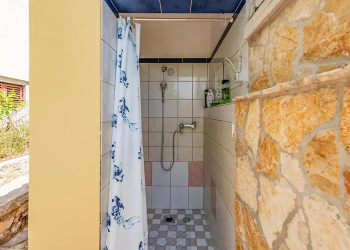 Pet Friendly In Apartamento Ždrelac