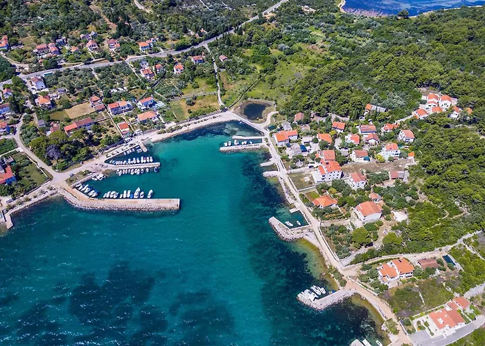 Pet Friendly In Apartamento Ždrelac